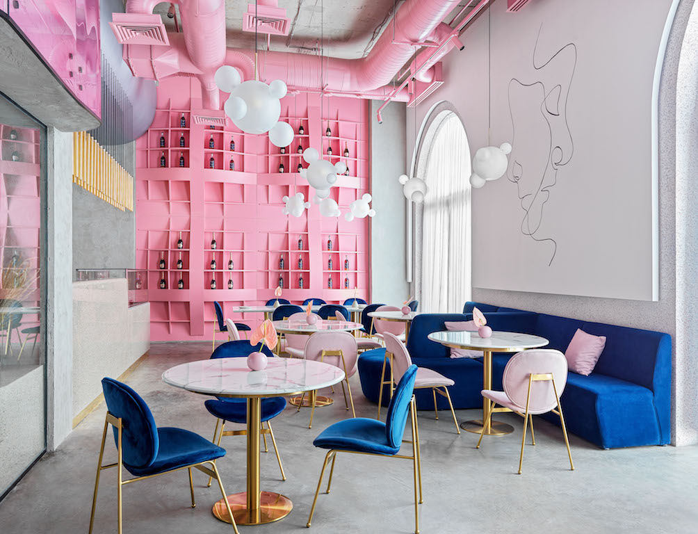 french cafe interior design