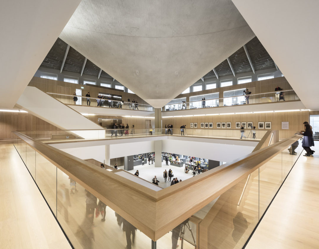 Founder of London's Design Museum and iconic furniture brands, Sir ...